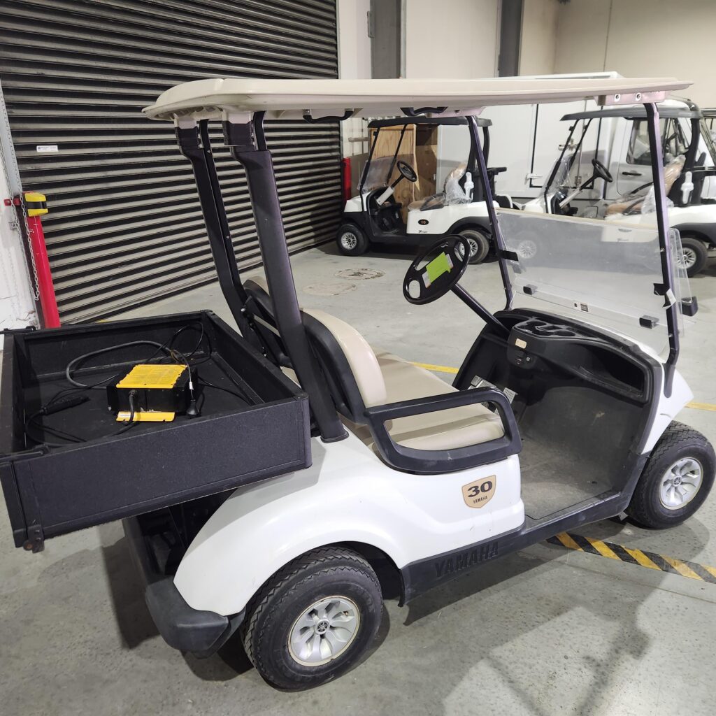 rental vehicle yamaha cart with rear cargo box